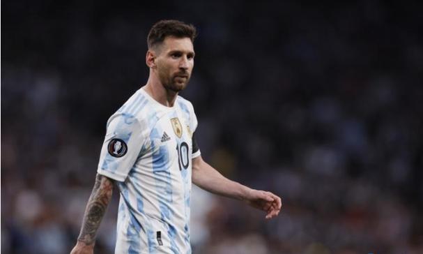 彭小苒《暗河传》戏里戏外都勾人，这才是本色出演绝世美女！